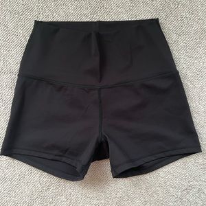 Born Primitive Rise Booty Short
